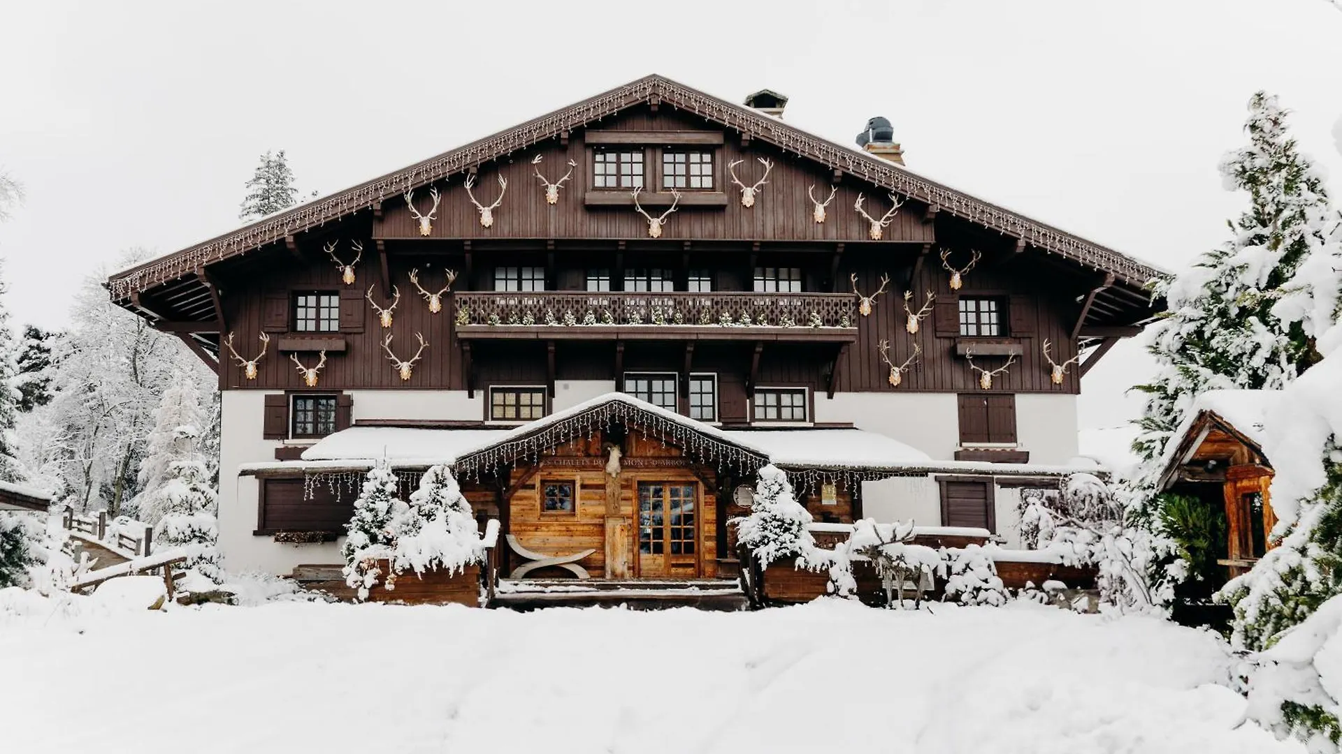Les Chalets Du Mont D'Arbois & Spa, מגב