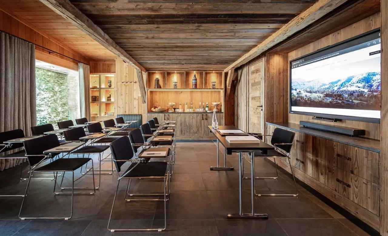 Les Chalets Du Mont D'Arbois & Spa, מגב
